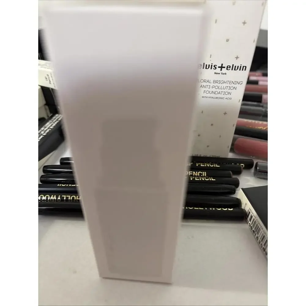 Elvis +‎ Elvin Floral Brightening Anti-Pollution Foundation 1.18 Fl oz/35ml